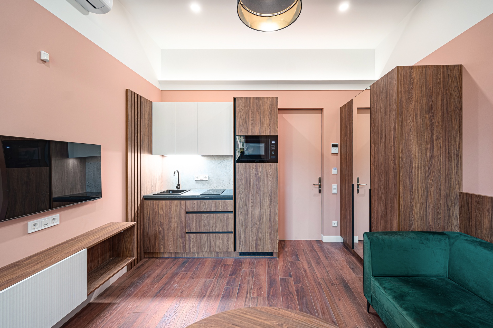 Daily rent - 3 Baseina