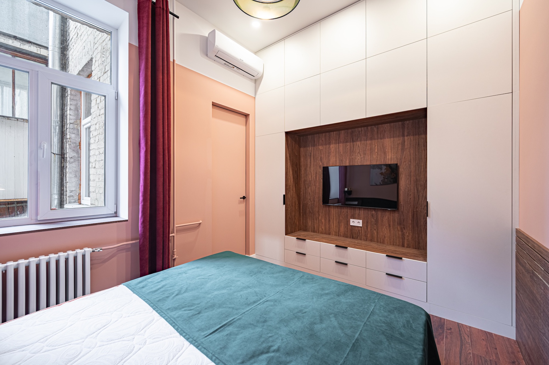 Rent by the day - 3 Baseina
