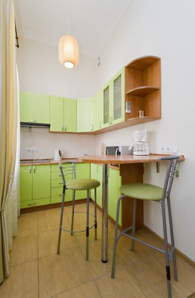 Daily rent - 13/42 Saksahanskoho Street