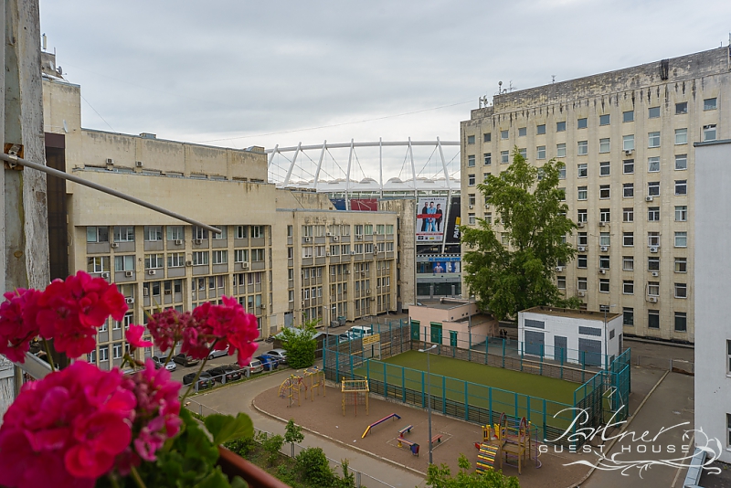 Rent by the day - 7 Saksahanskoho Street