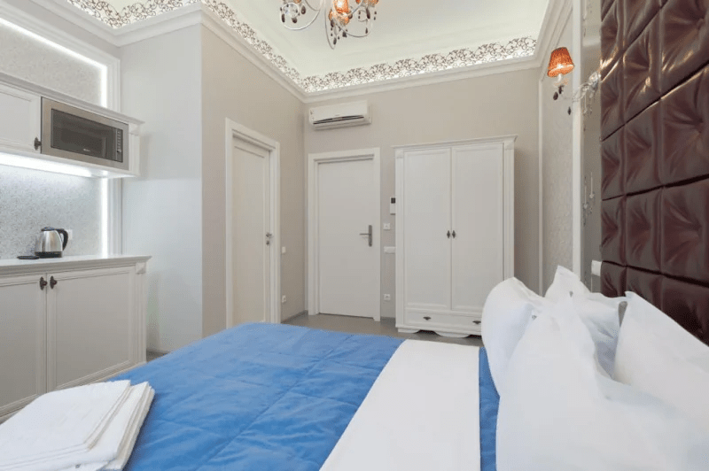 Rent by the day - 15 Khreschatyk Street