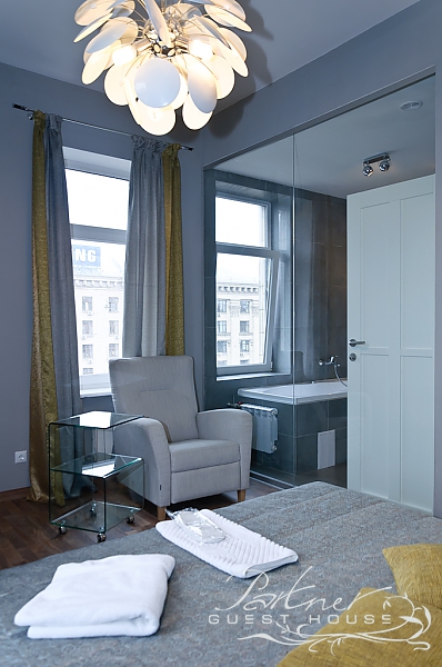 Rent by the day - 17 Khreschatyk Street